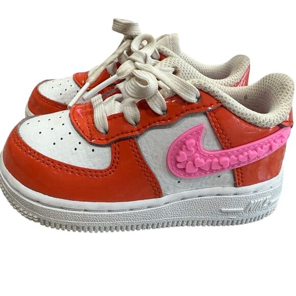 Nike Air Force 1 Valentine’s Day 2022 Toddler 6C White Pink Red Hearts - Picture 10 of 10
